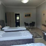 Arbri Hotel