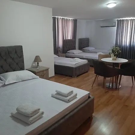Arbri Hotel