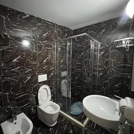 Arbri Hotel
